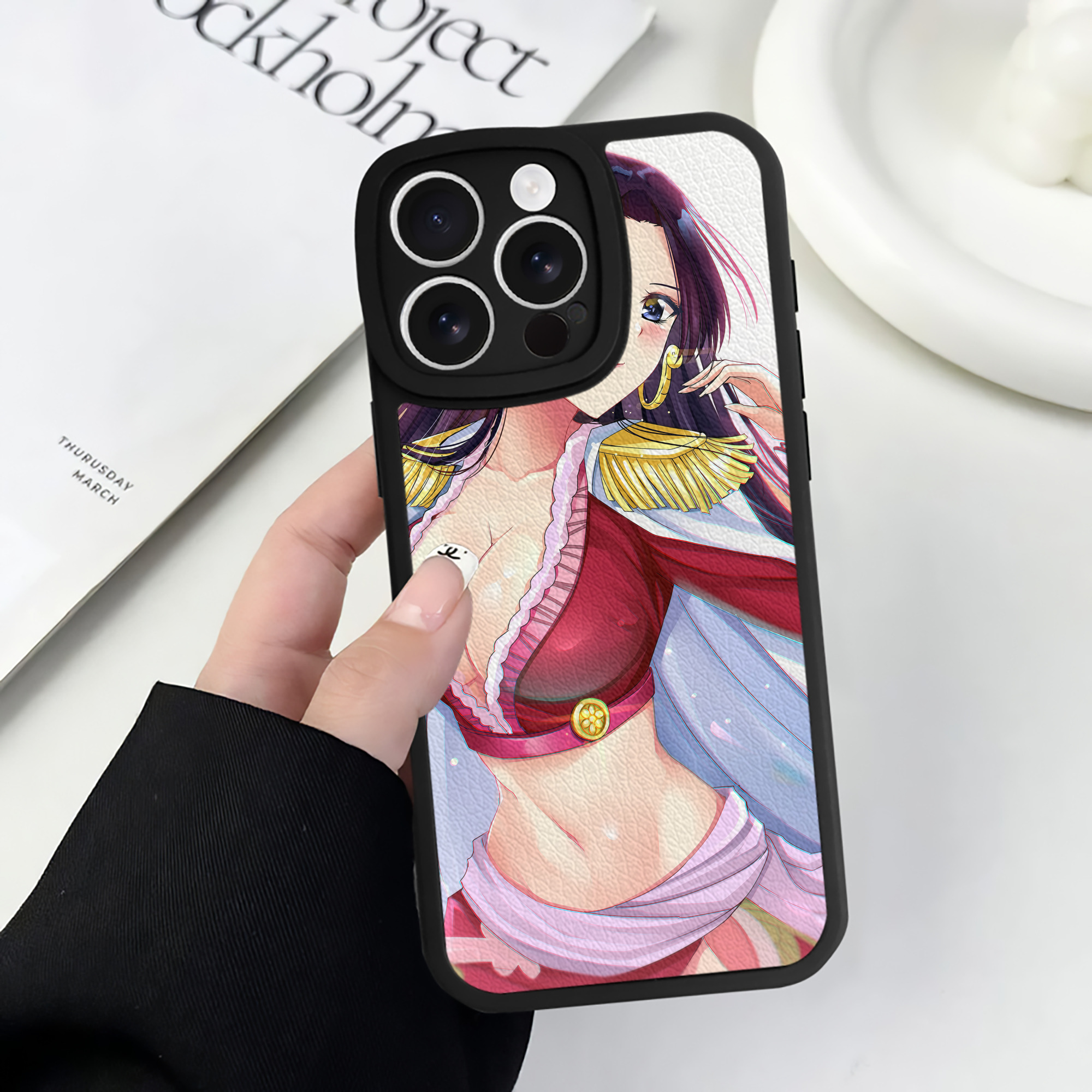 （画像用） ワンピース ONE PIECE 【iPhone 16シリーズ対応】シリコンスマホケース（レザー調） 材質：シリコン
